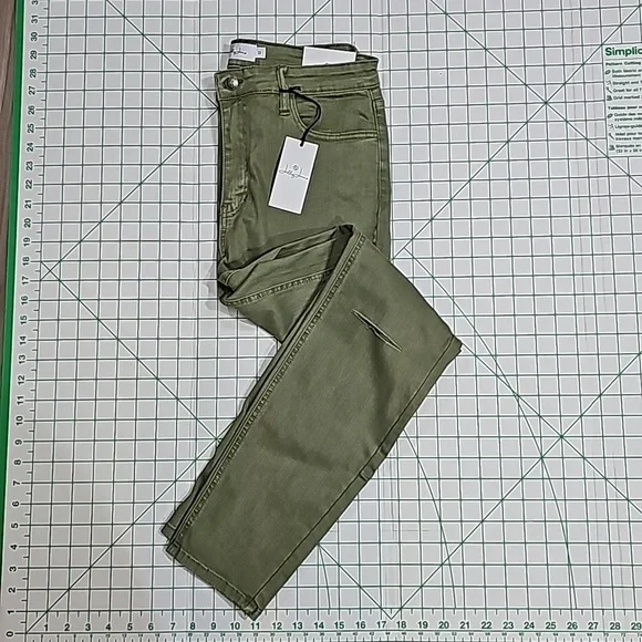 Jelly Jeans Women stretchy olive jeans - Picture 1 of 5